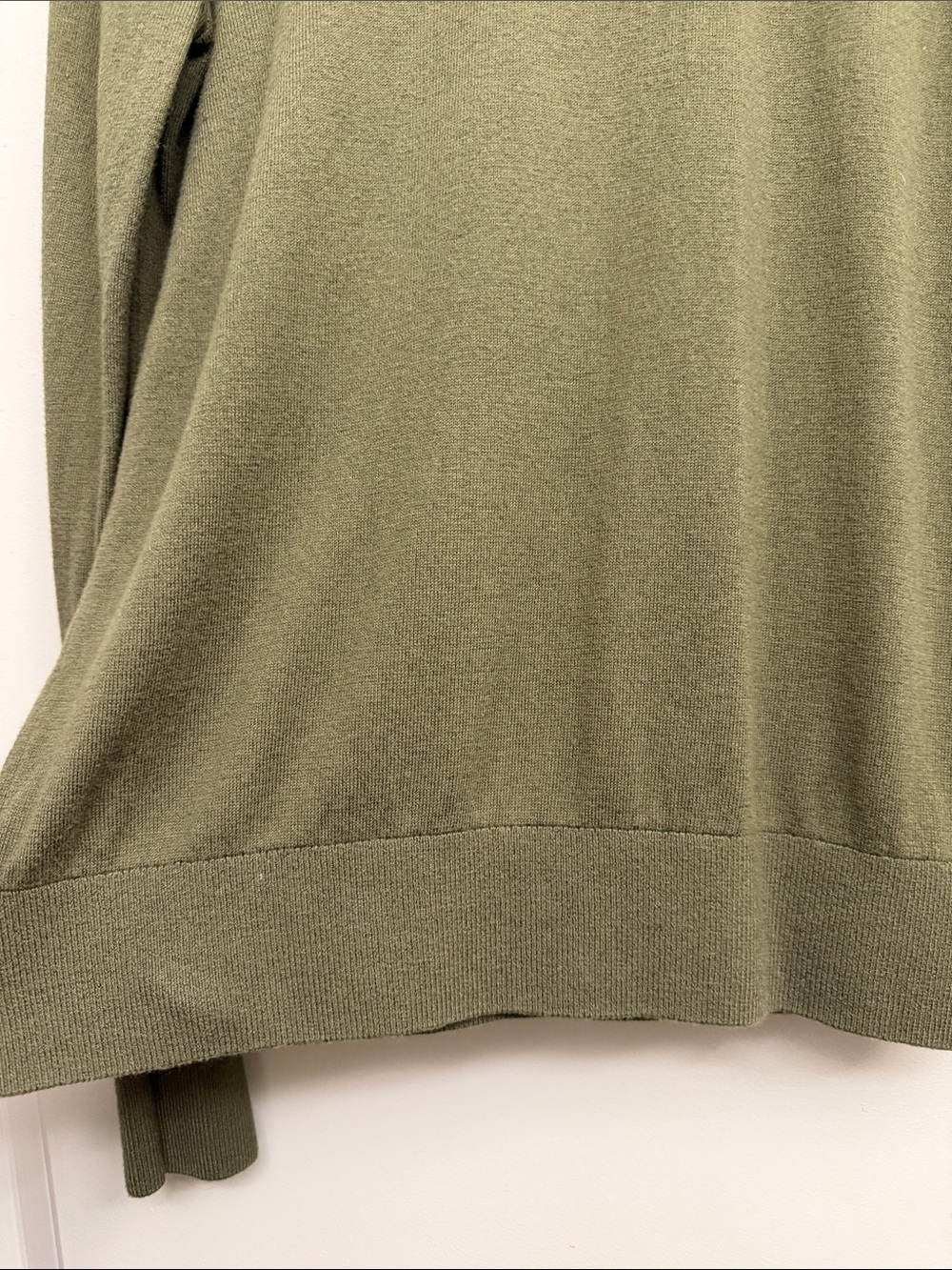 Quince Women’s Olive Green Crewneck Sweater - Picture 4 of 5